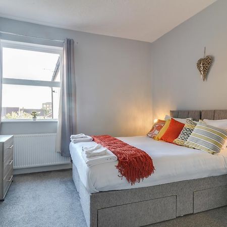 Ferienwohnung Seventy Eight Southend-on-Sea Exterior foto