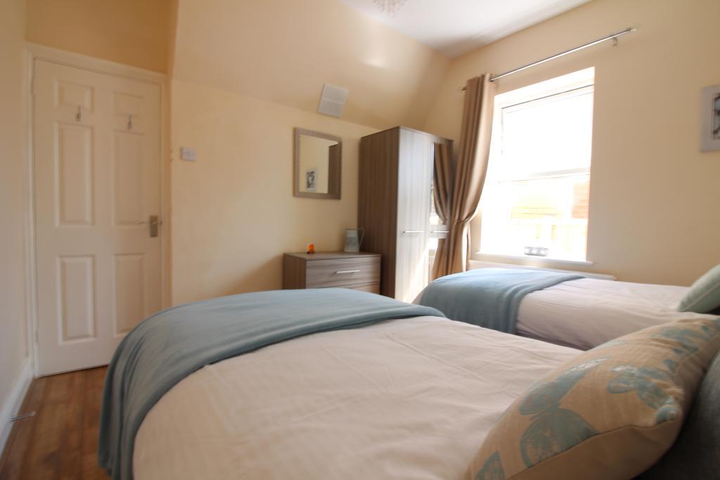 Ferienwohnung Seventy Eight Southend-on-Sea Exterior foto