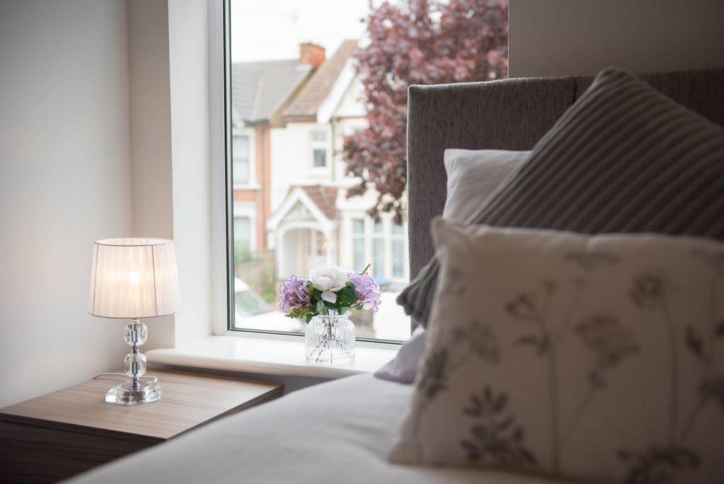 Ferienwohnung Seventy Eight Southend-on-Sea Exterior foto