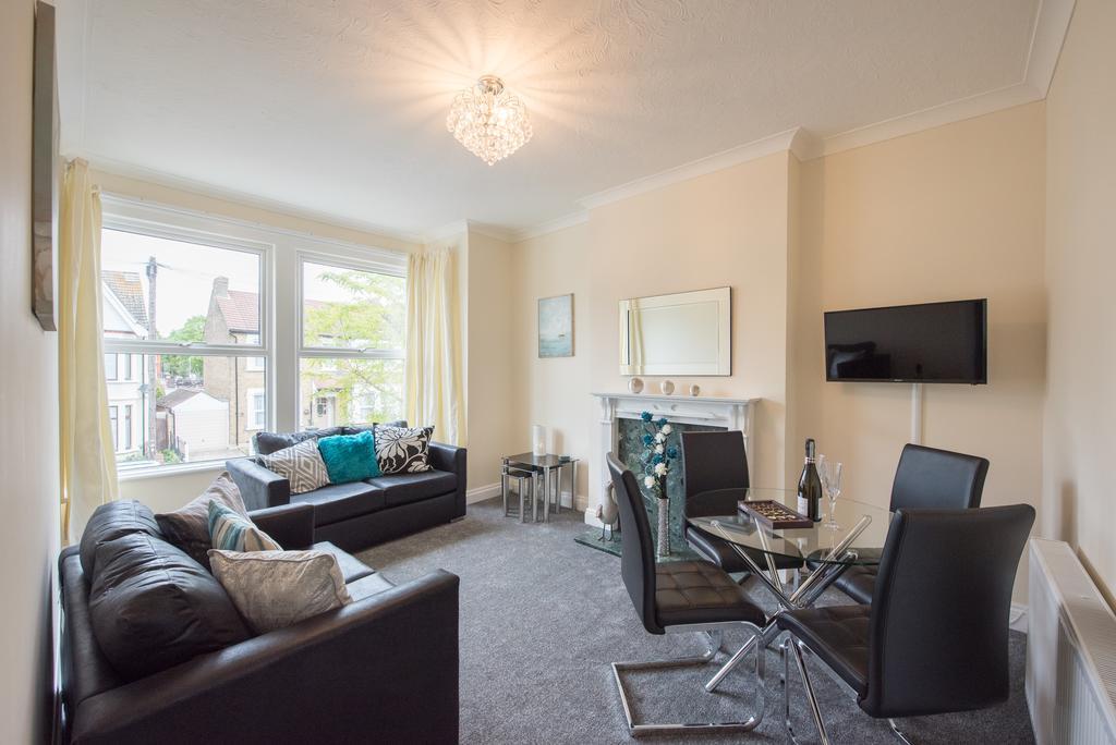 Ferienwohnung Seventy Eight Southend-on-Sea Exterior foto