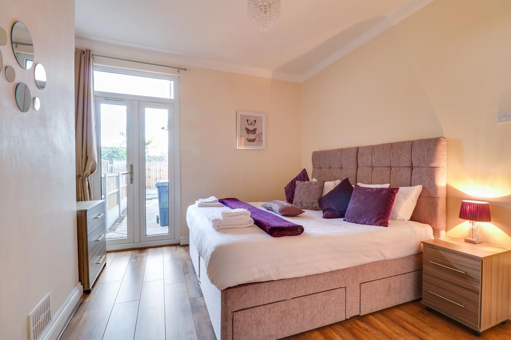 Ferienwohnung Seventy Eight Southend-on-Sea Exterior foto
