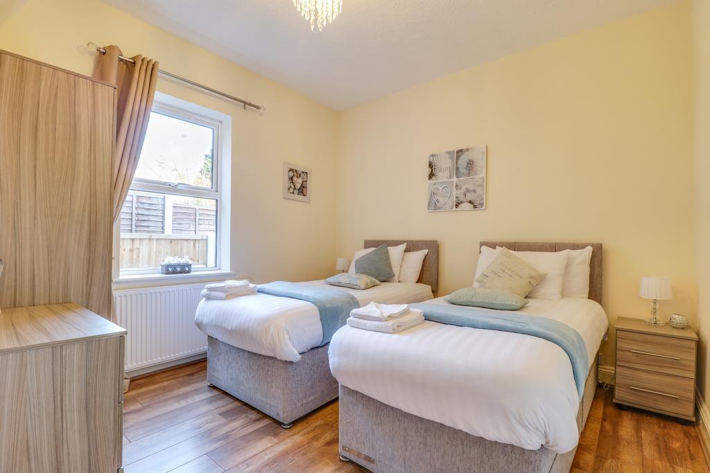 Ferienwohnung Seventy Eight Southend-on-Sea Exterior foto