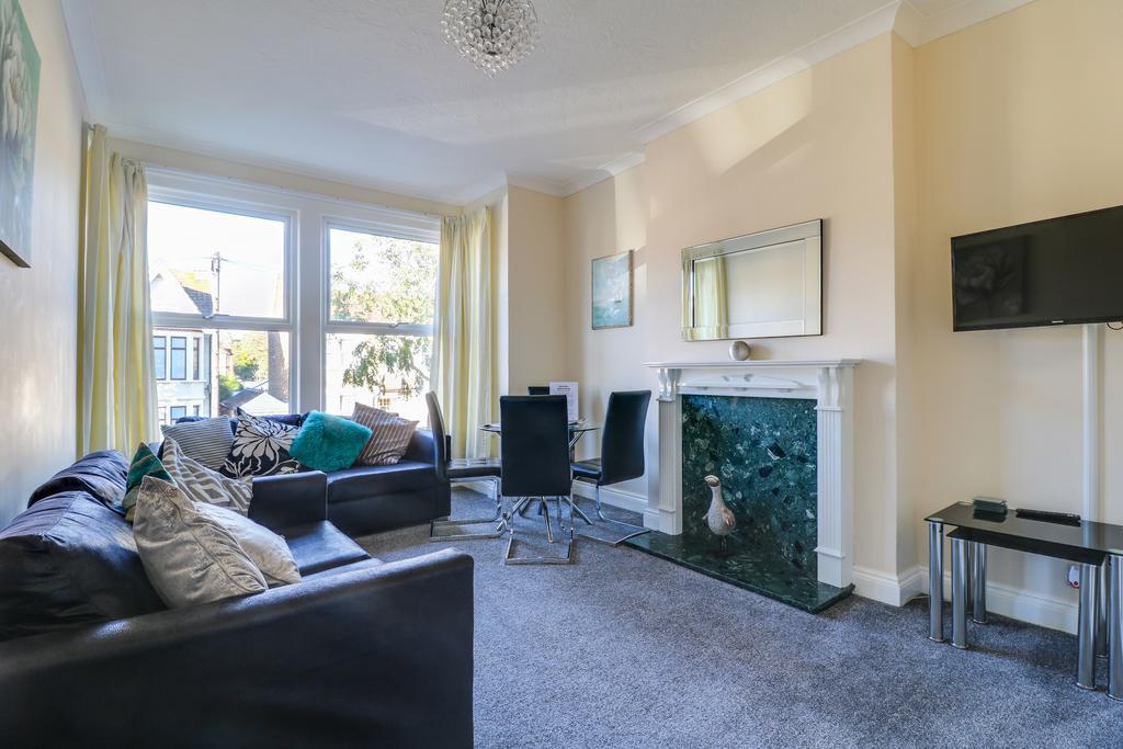 Ferienwohnung Seventy Eight Southend-on-Sea Exterior foto