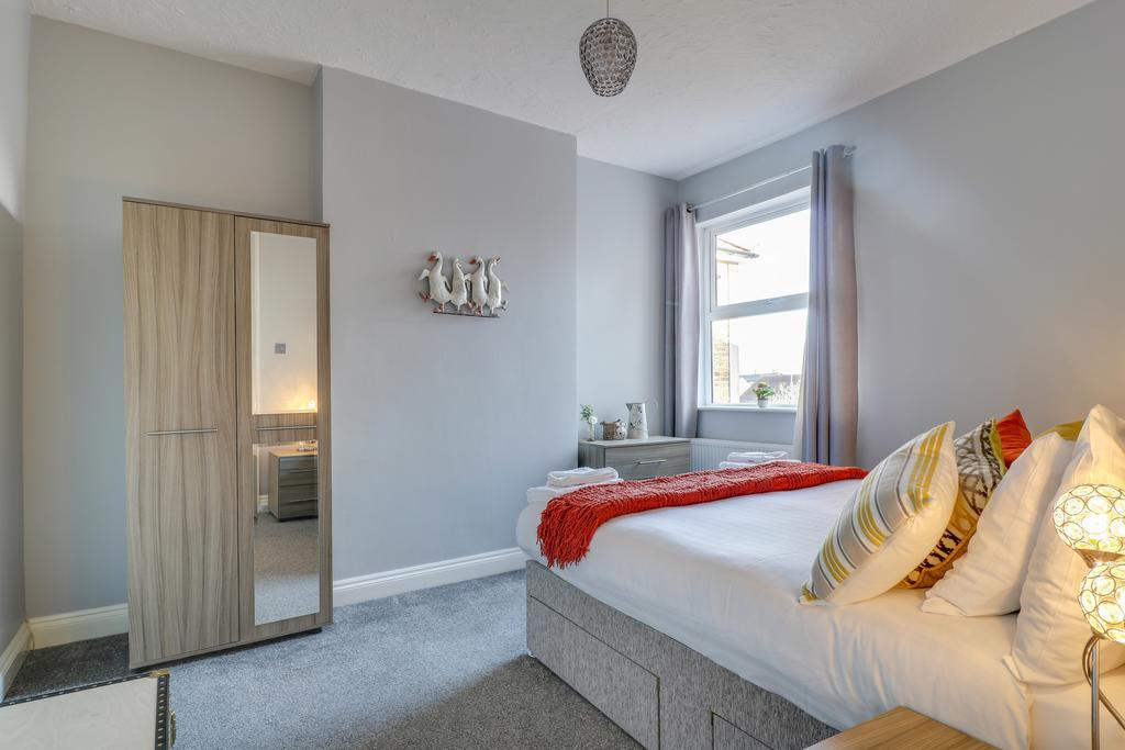 Ferienwohnung Seventy Eight Southend-on-Sea Exterior foto